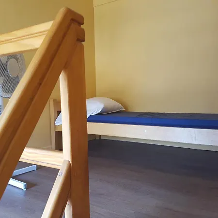 Gogh Youth Centre Ostello *